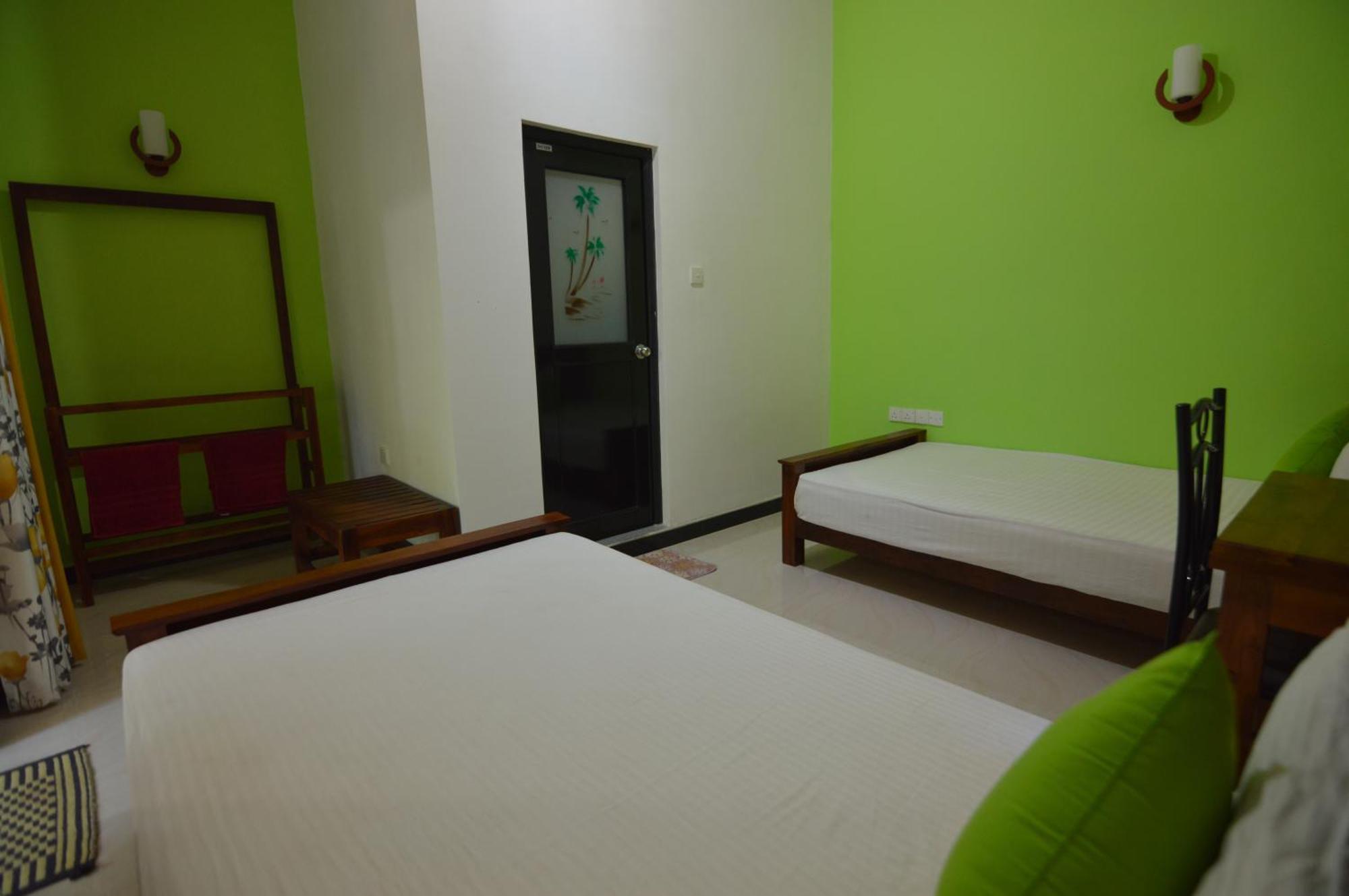 Binara Home Stay Polonnaruwa Esterno foto