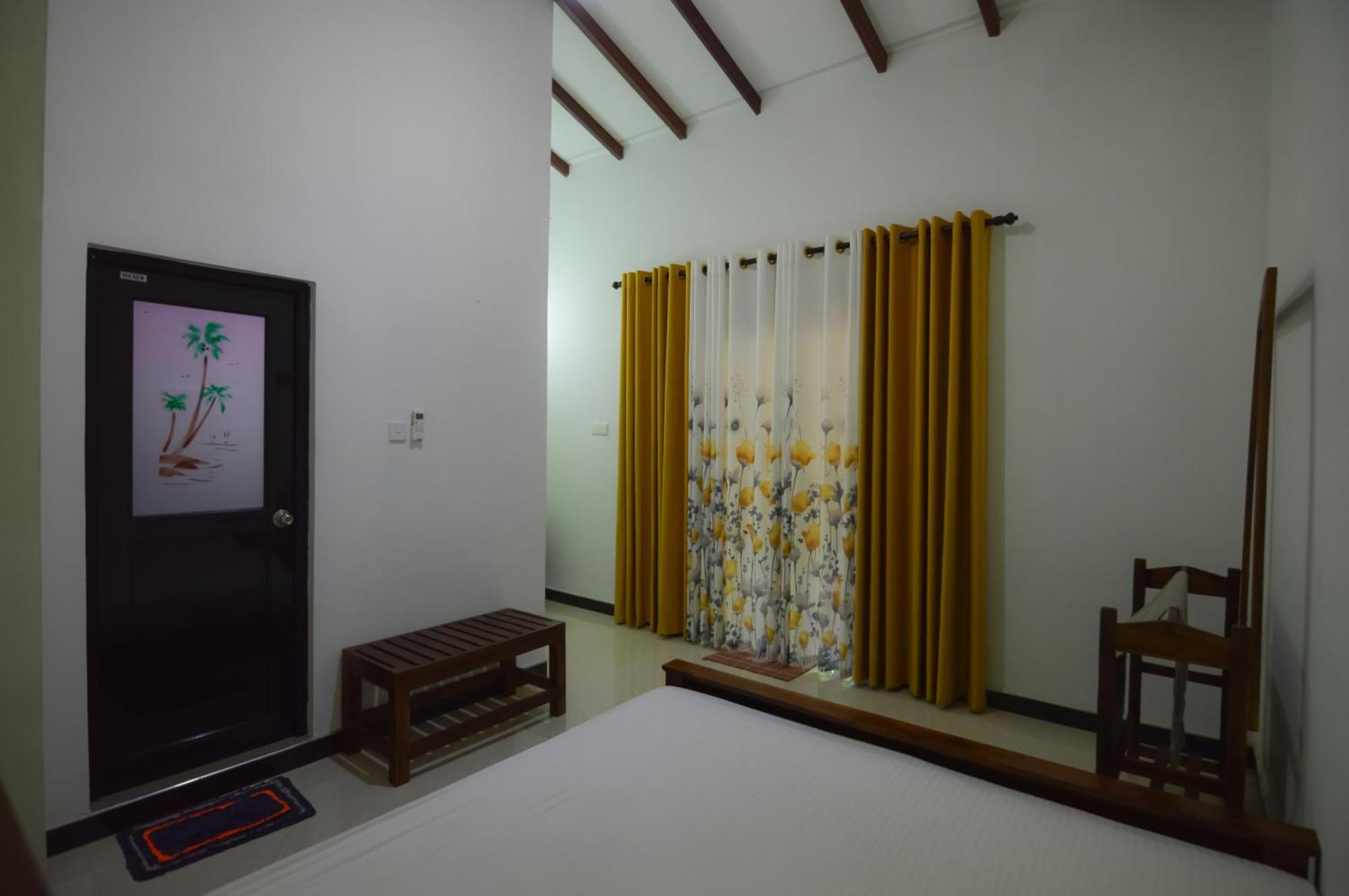 Binara Home Stay Polonnaruwa Esterno foto