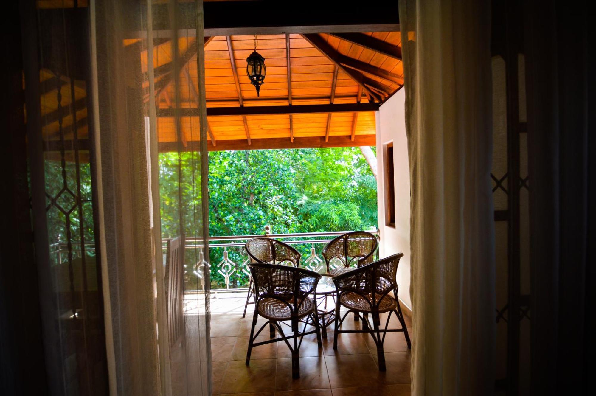 Binara Home Stay Polonnaruwa Esterno foto